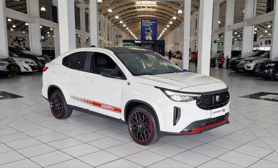 FIAT FASTBACK 1.3 TURBO 270 FLEX ABARTH AT6 FIAT FASTBACK 1.3 TURBO 270 FLEX ABARTH AT6